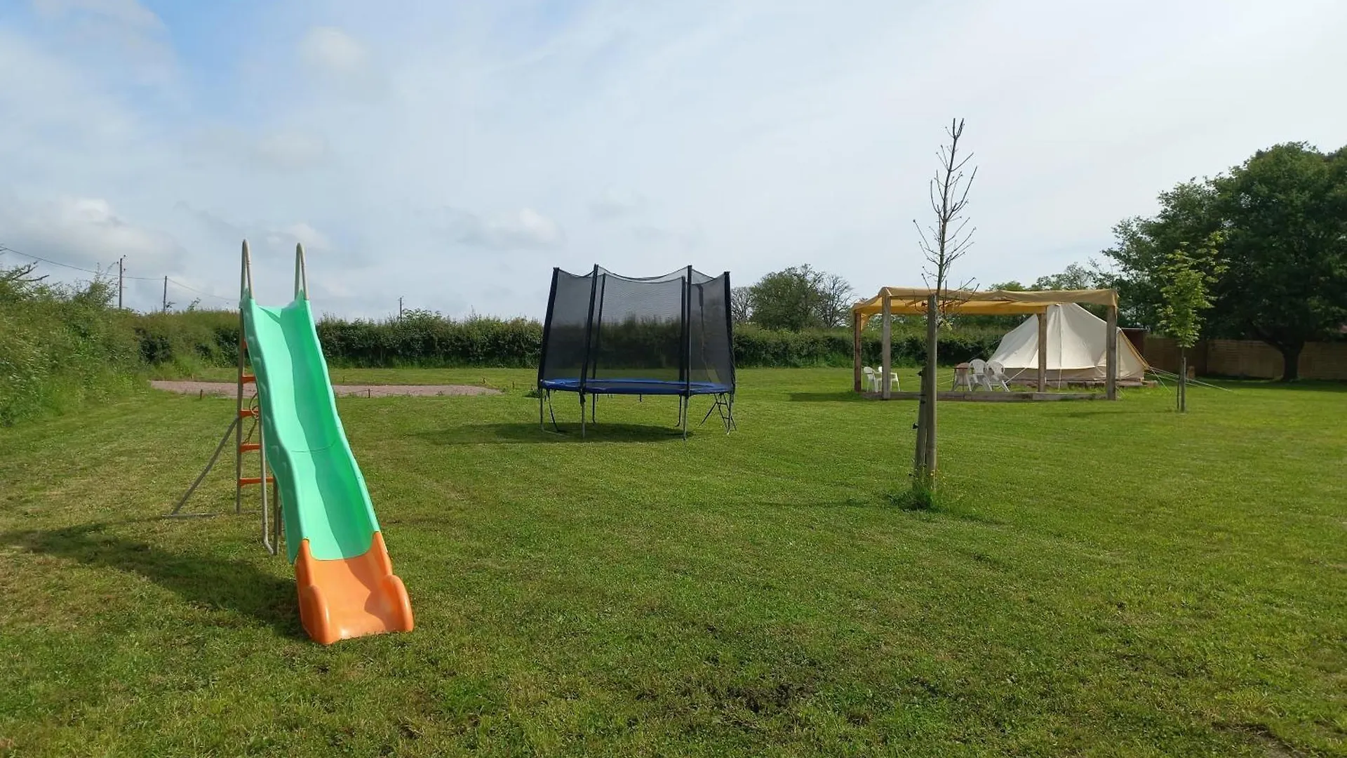 Tipi Du Petit Villers Le Brethon
